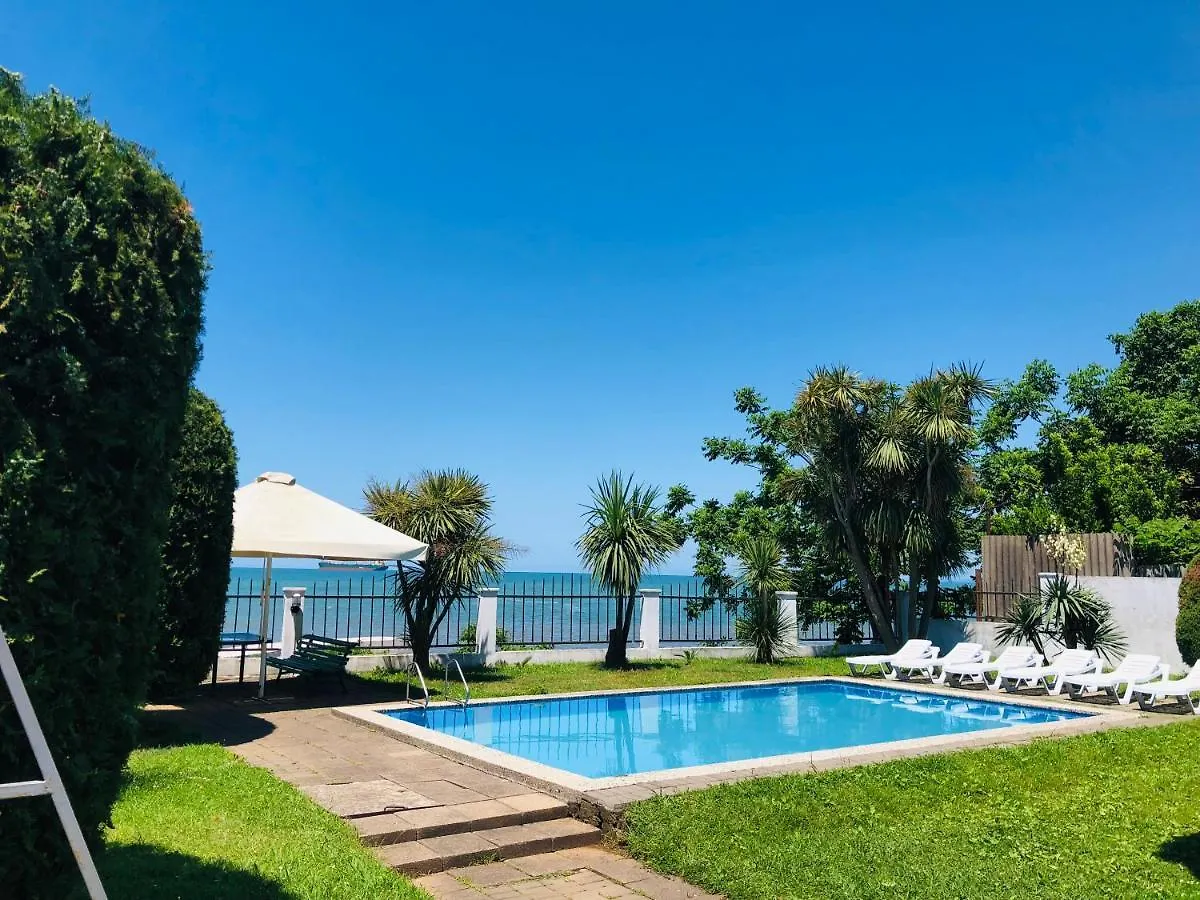 Natalia Guest House Batumi